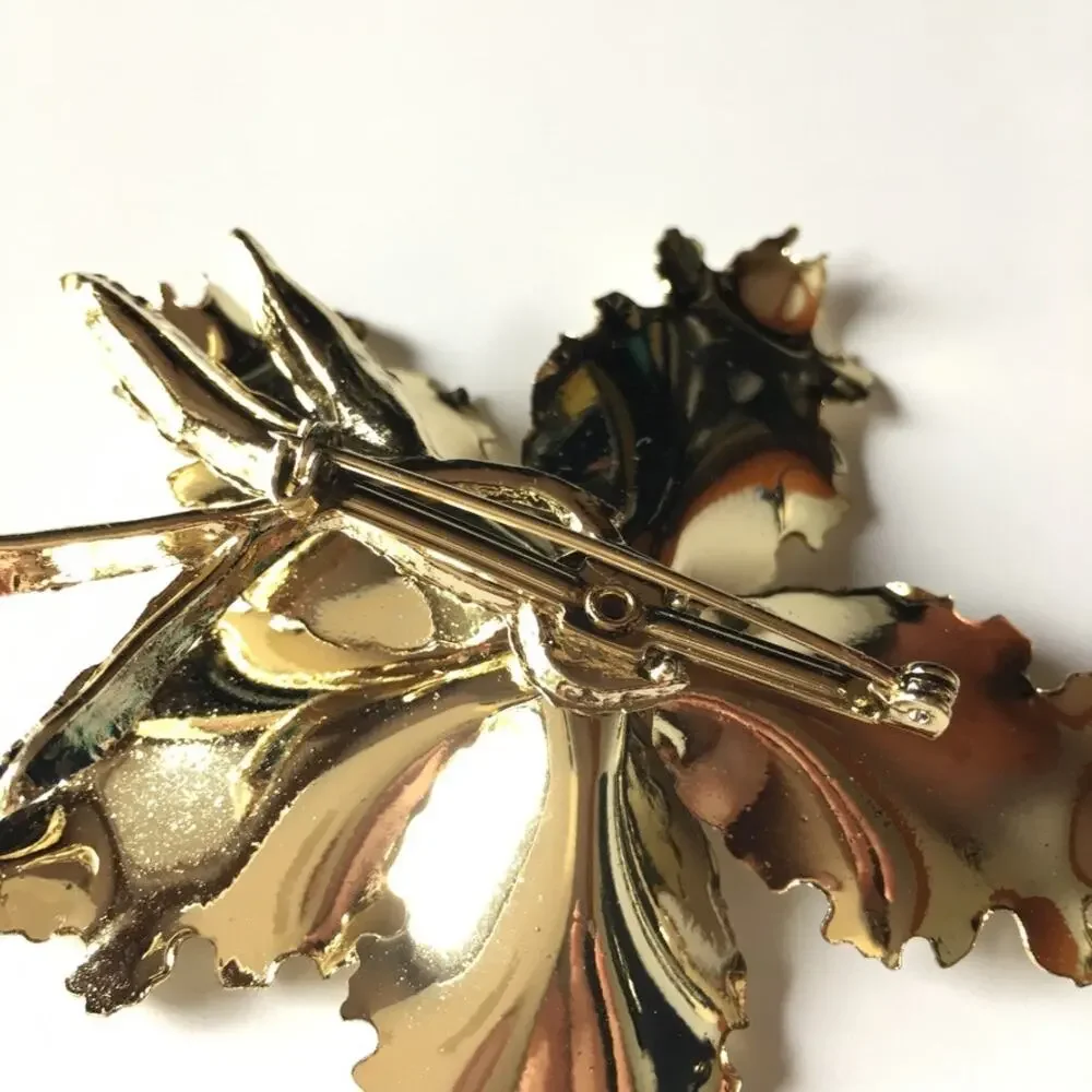 (brand not known) gold tone